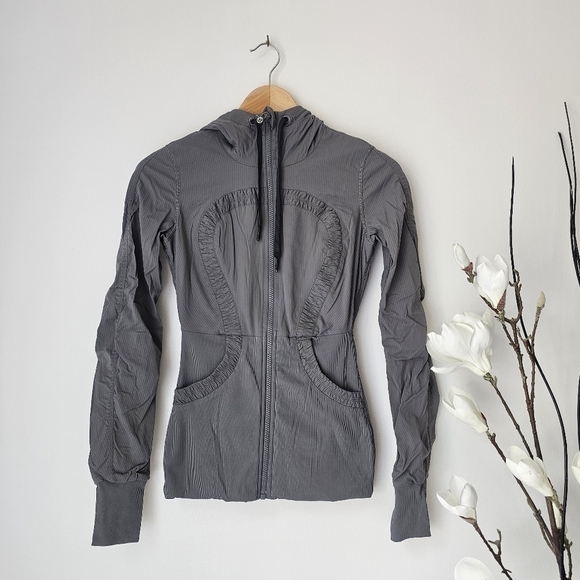 LULULEMON Dance Studio Jacket III - Picture 2 of 9